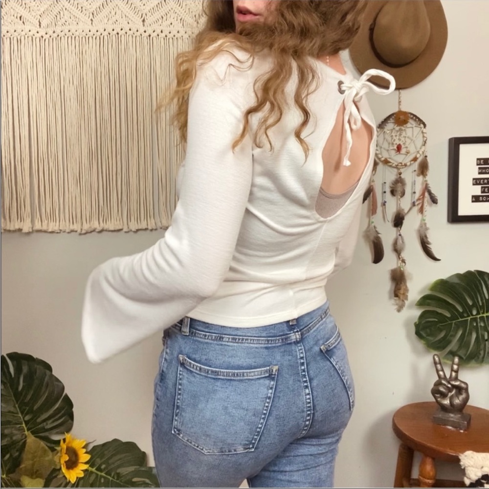 American Eagle Open Back Bell Sleeve Long Sleeve